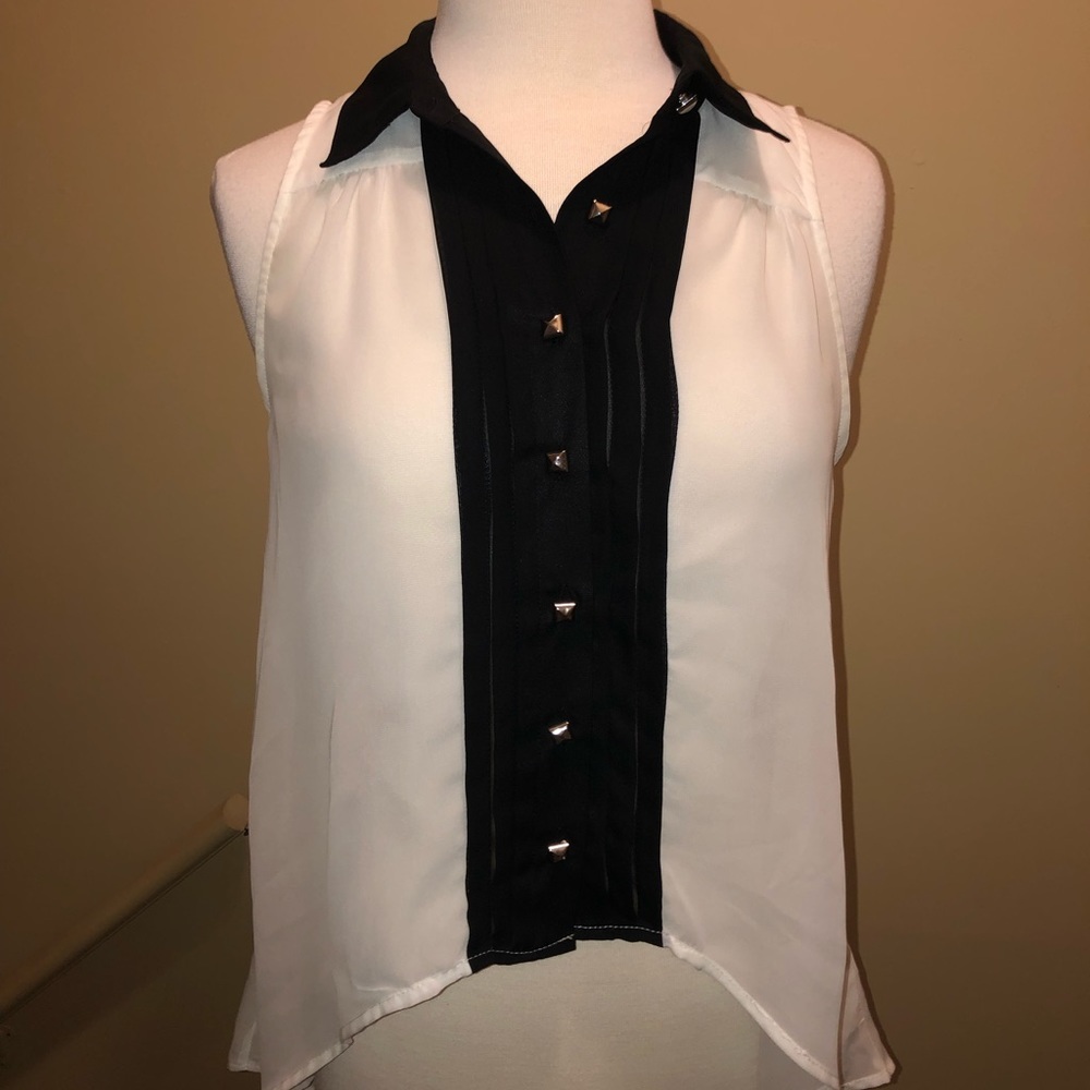 WORN ONCE! MATERIAL GIRL M BLACK & WHITE HIGH LOW